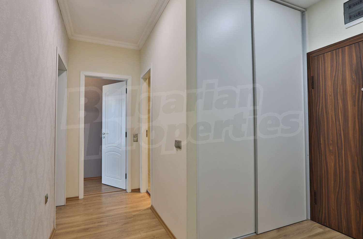 Gallery Picture 15