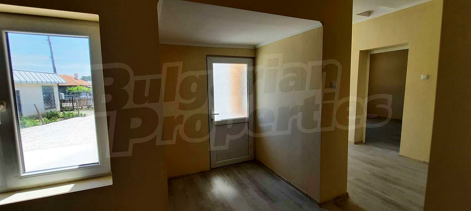 Gallery Picture 24