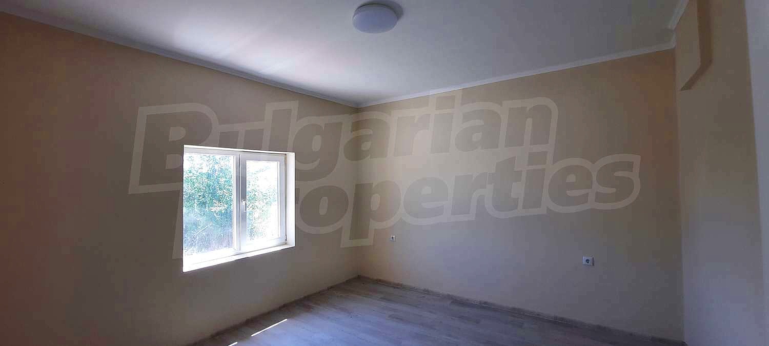 Gallery Picture 10