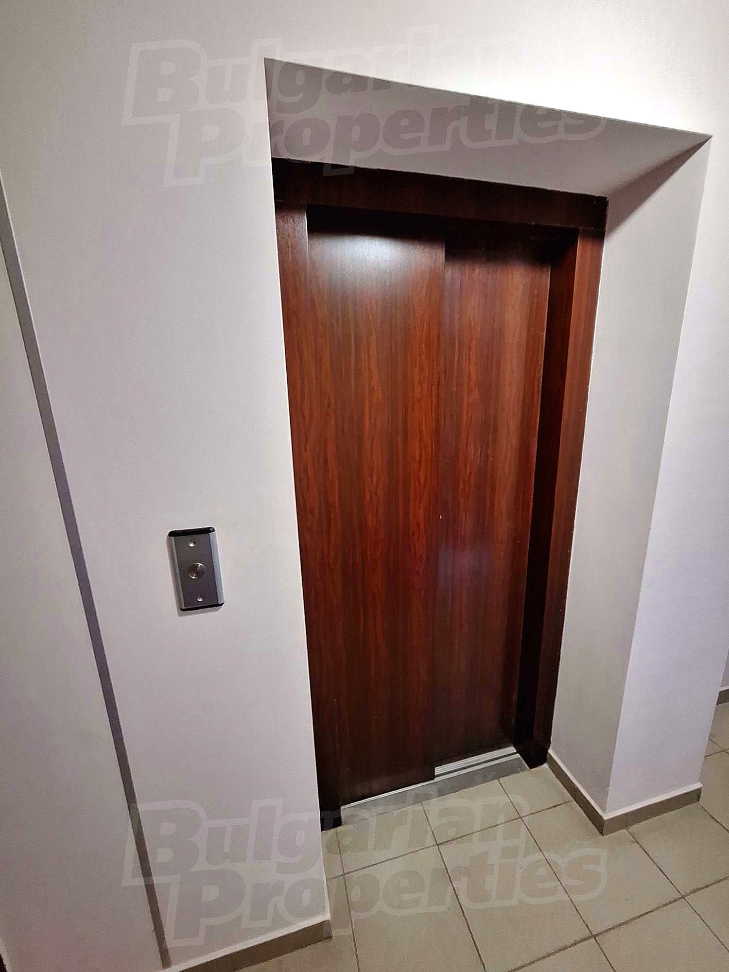 Gallery Picture 15