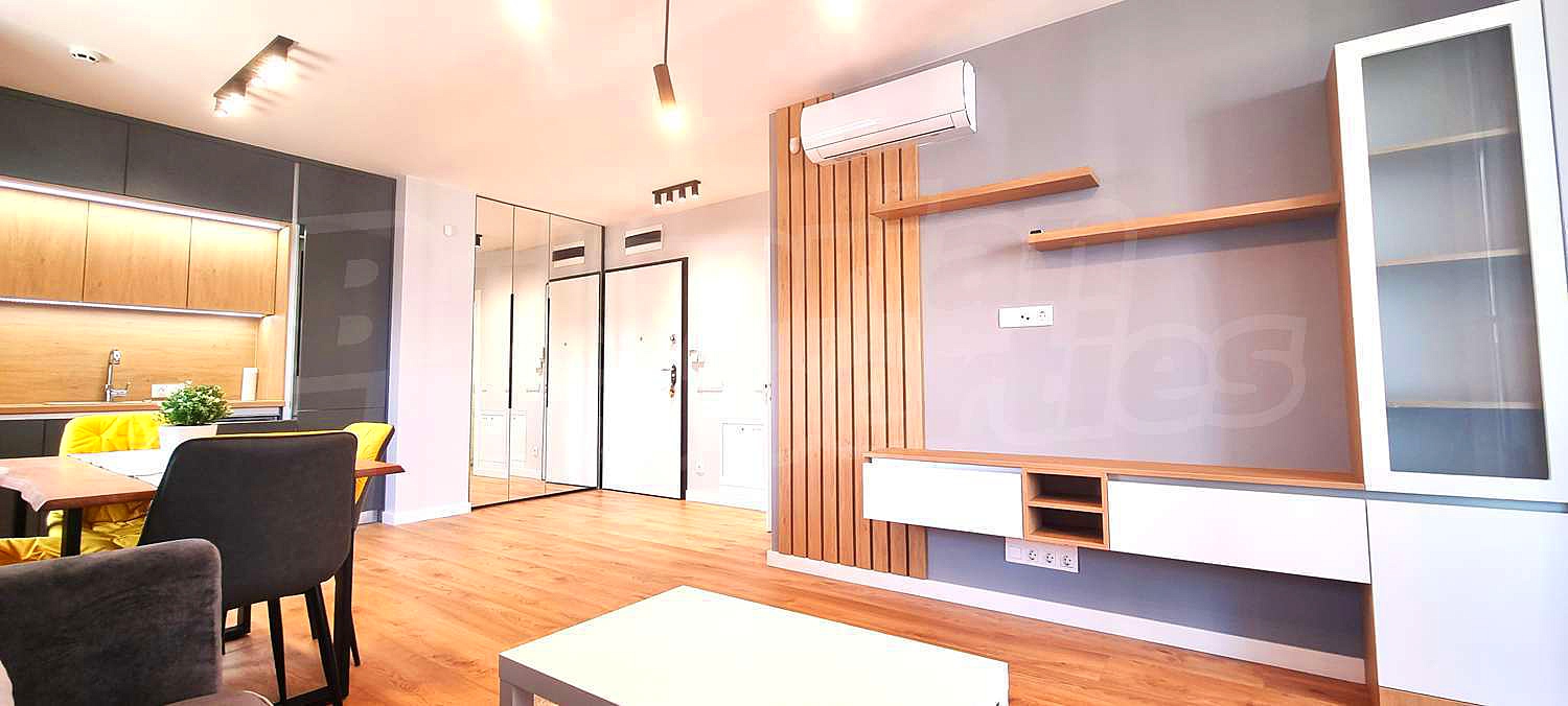Gallery Picture 6
