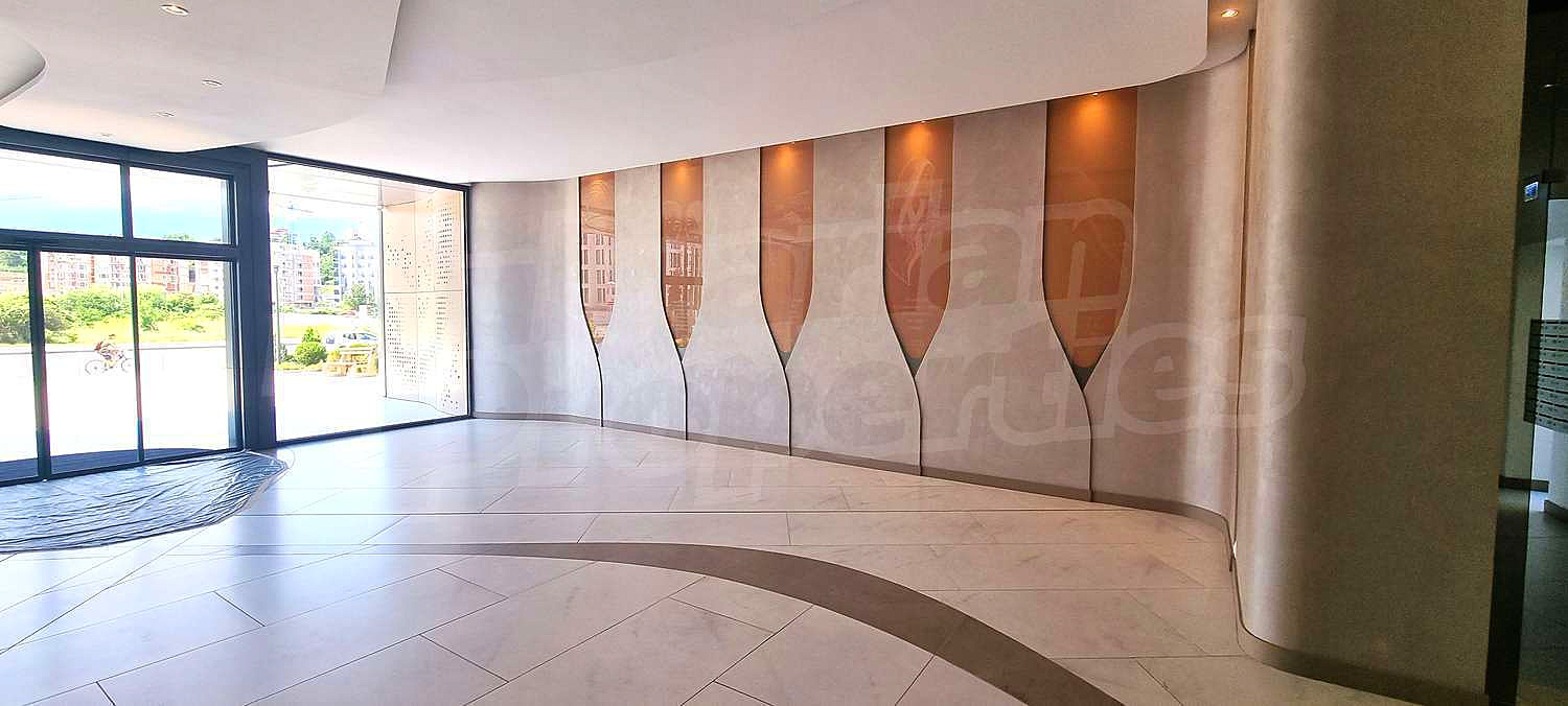 Gallery Picture 16