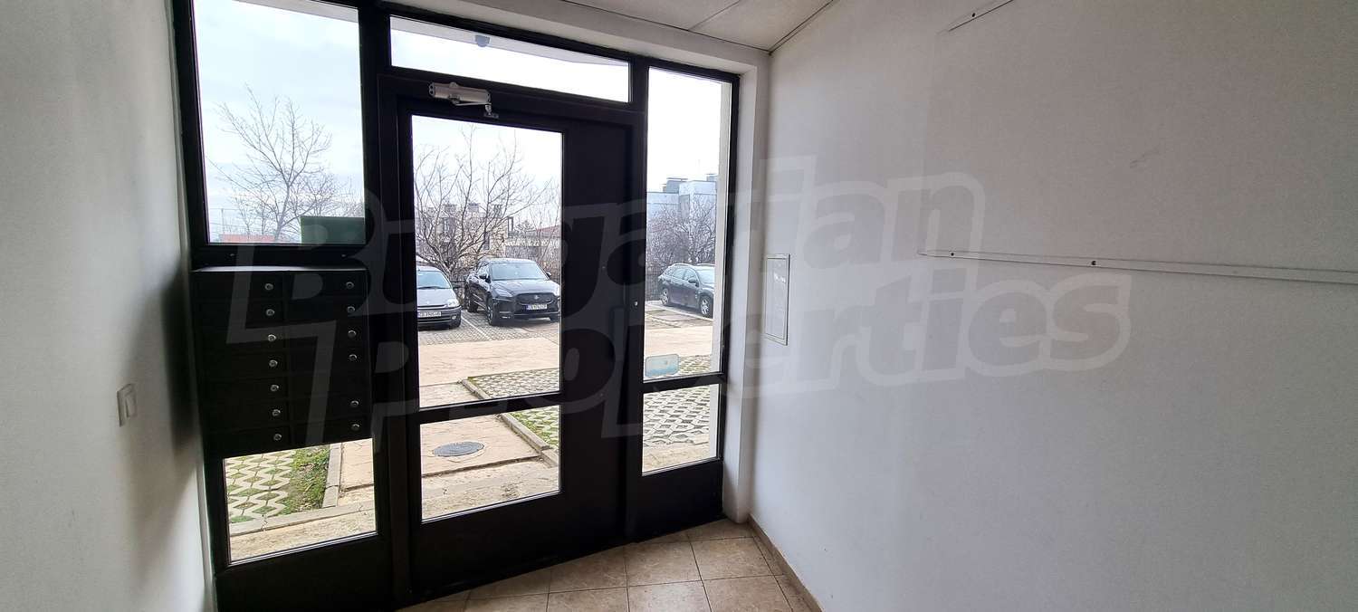Gallery Picture 22