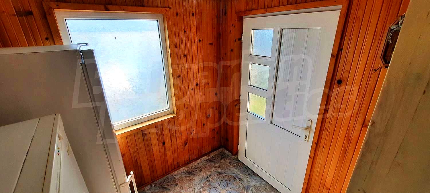 Gallery Picture 28