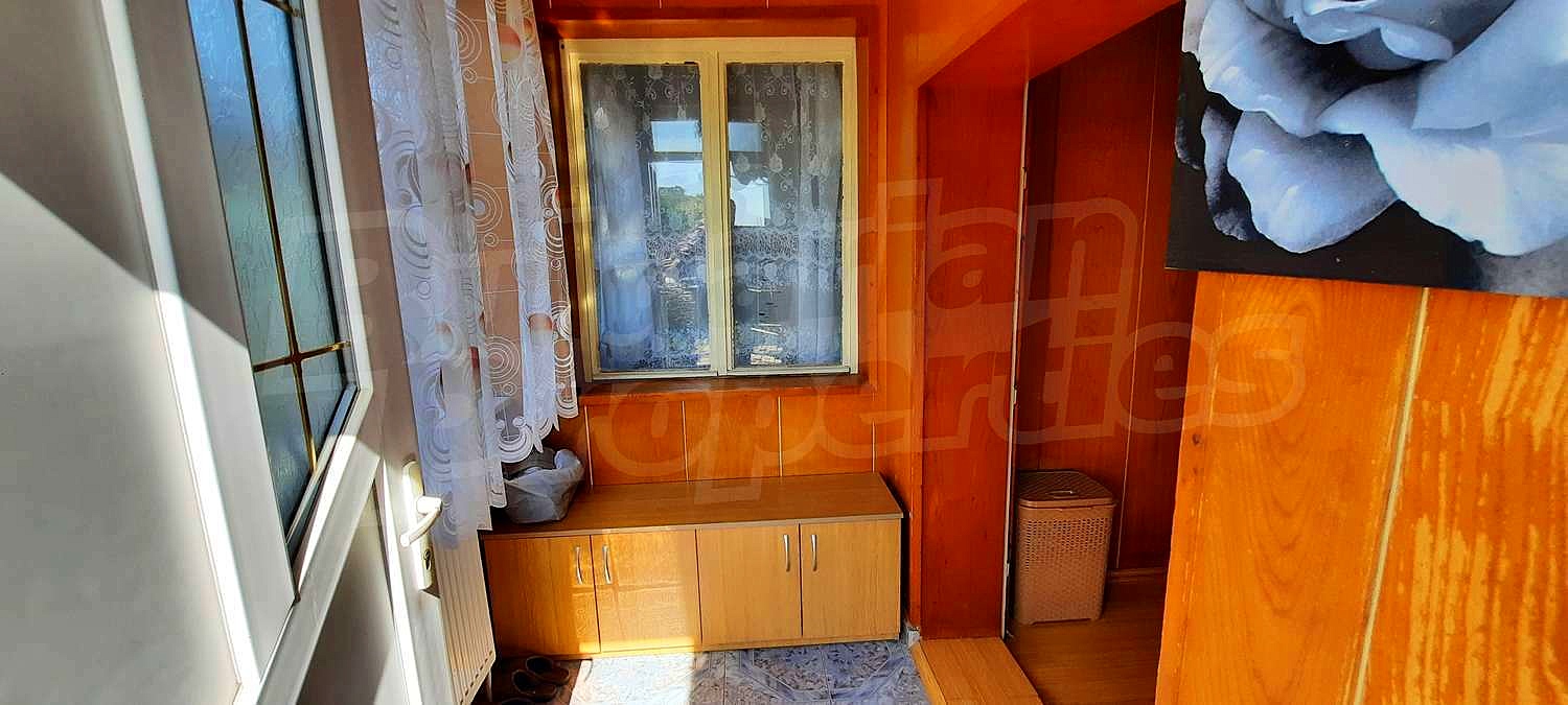 Gallery Picture 29