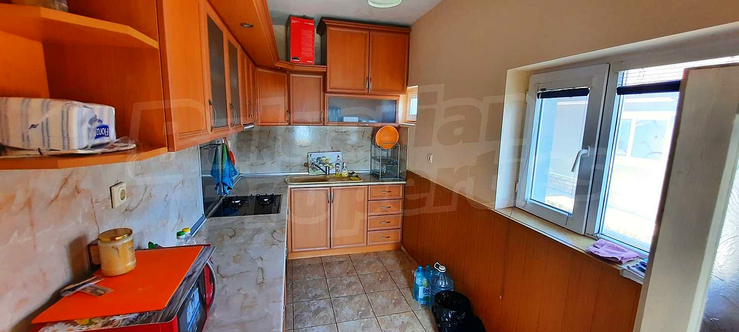 Gallery Picture 16