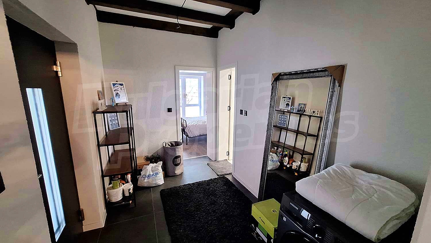 Gallery Picture 18