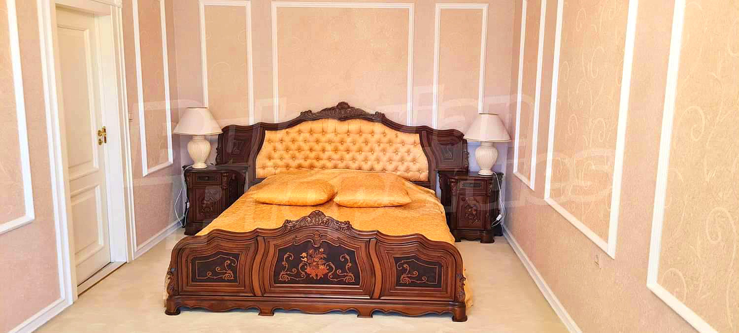 Gallery Picture 27