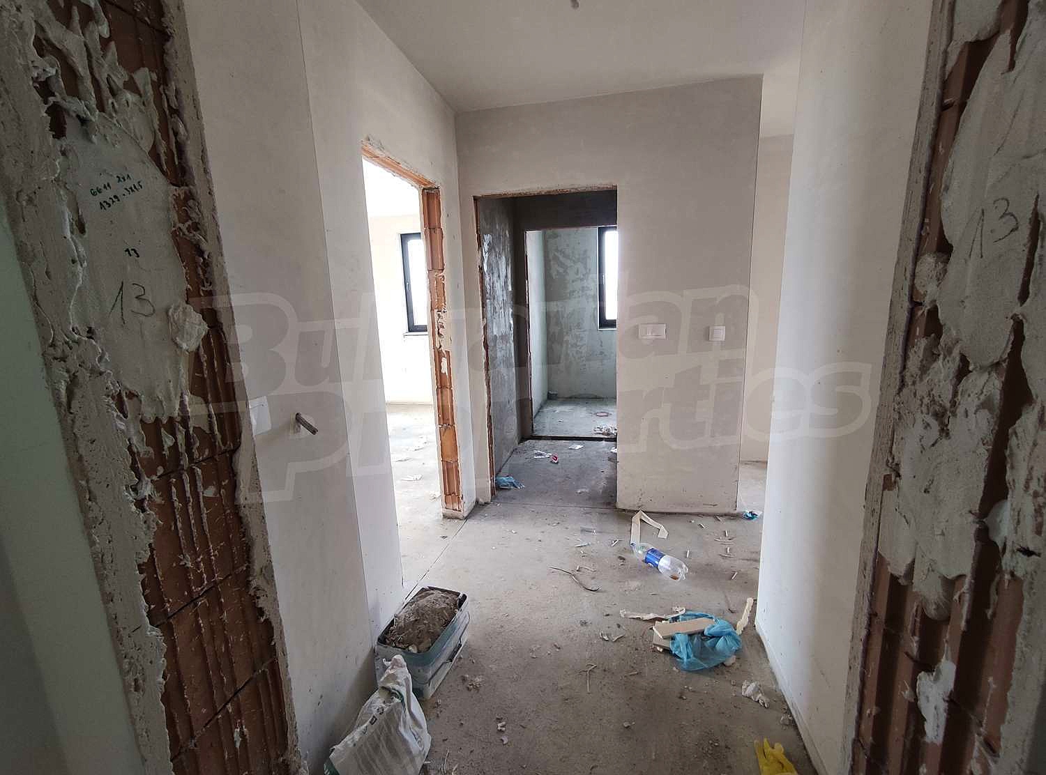 Gallery Picture 10