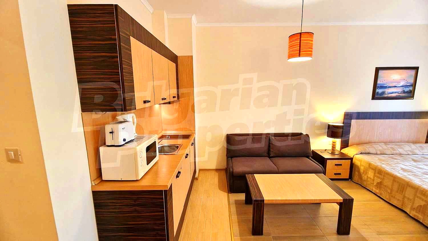 Gallery Picture 7