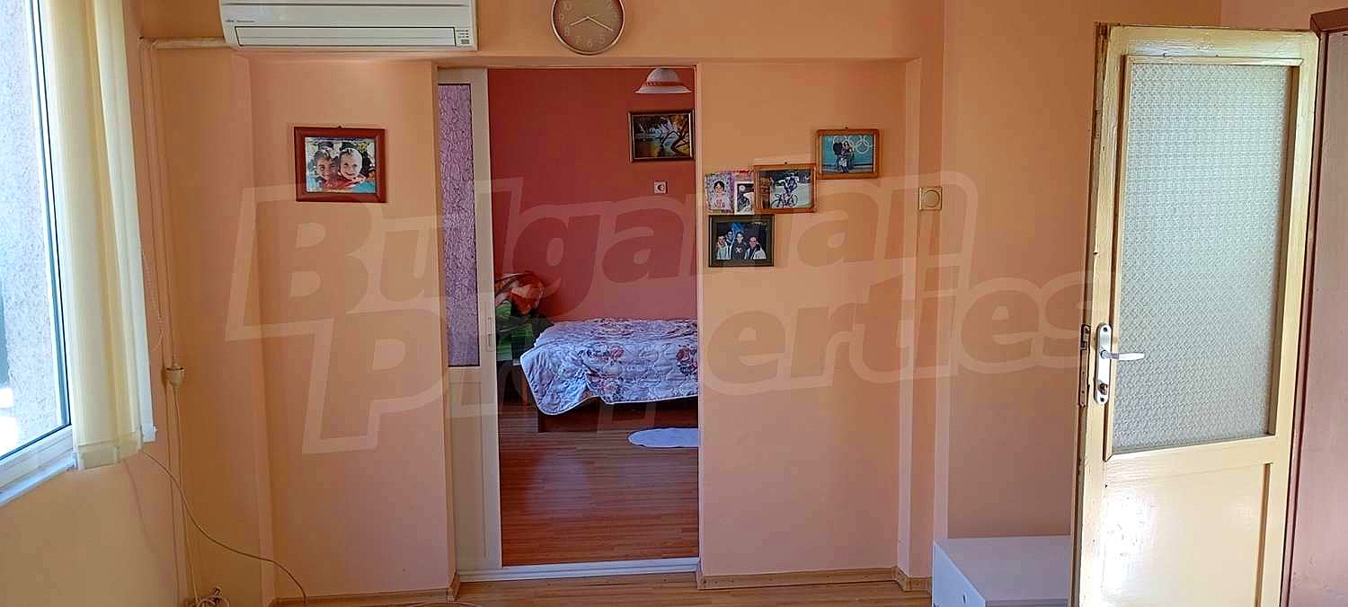 Gallery Picture 8