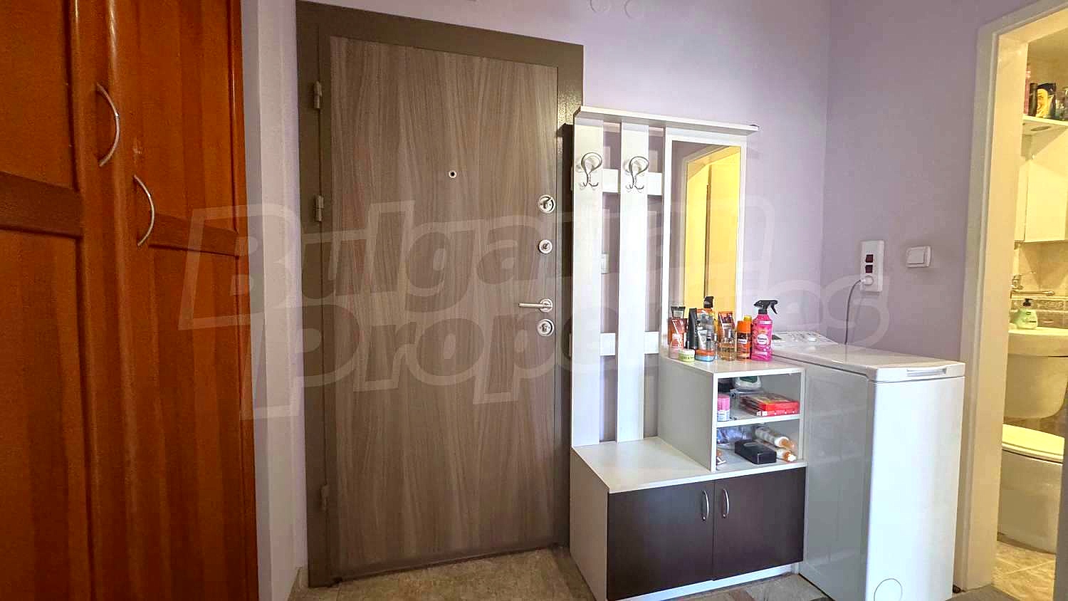 Gallery Picture 16