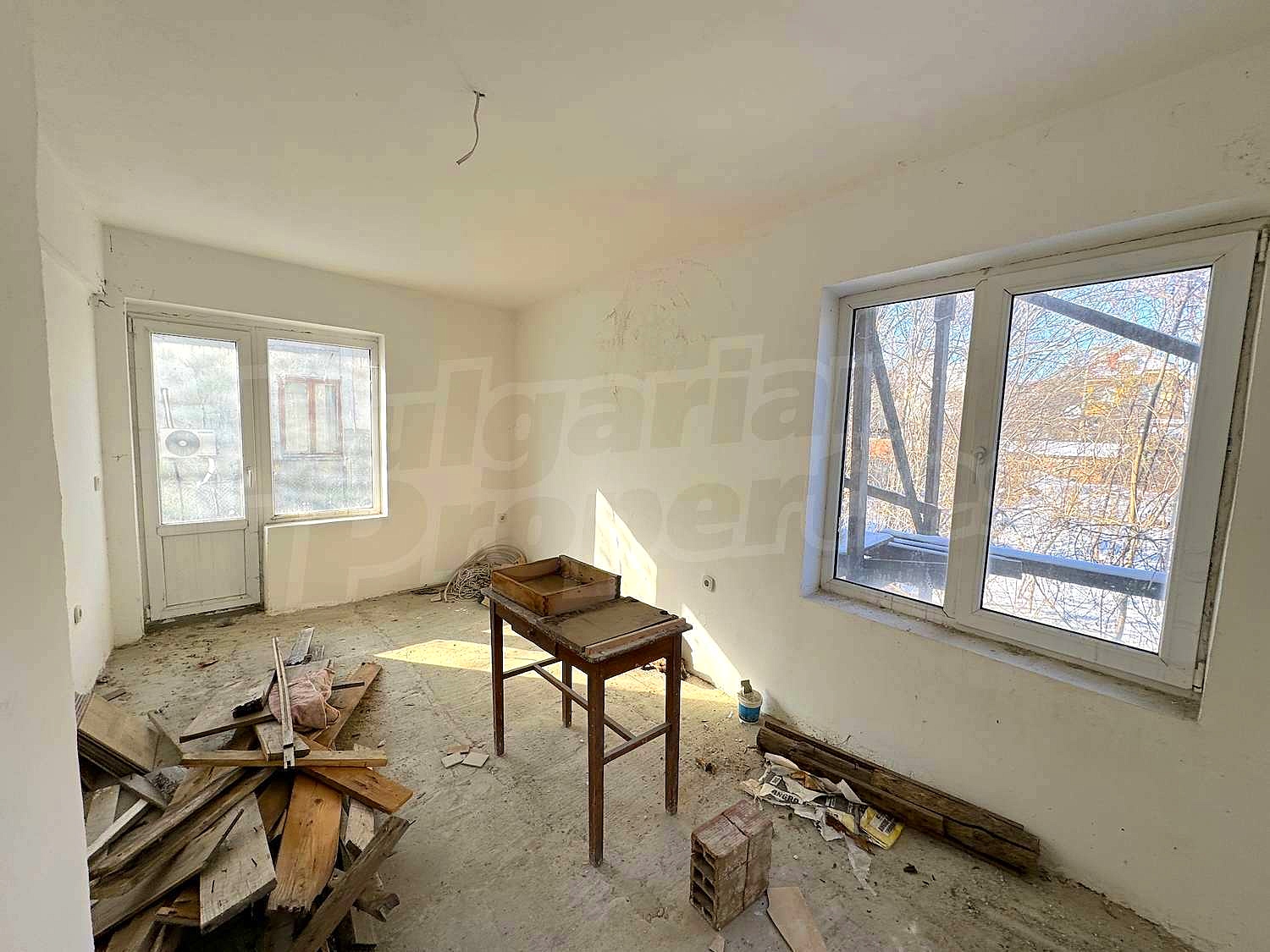 Gallery Picture 12