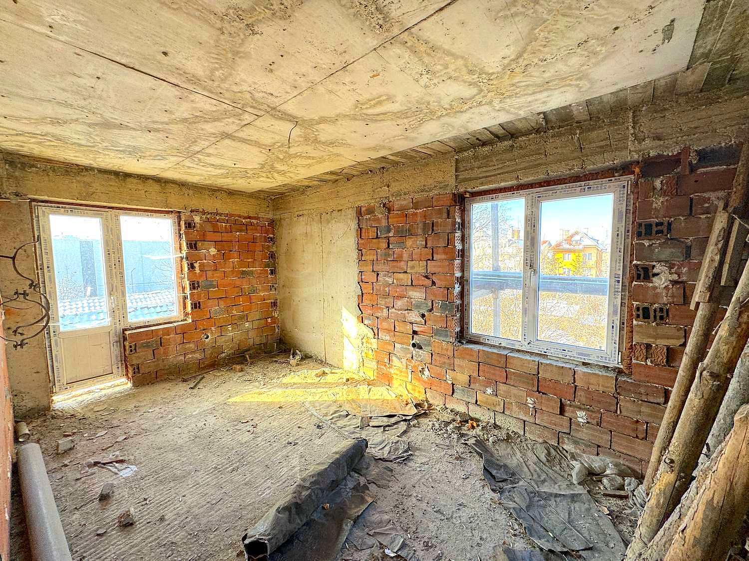 Gallery Picture 48