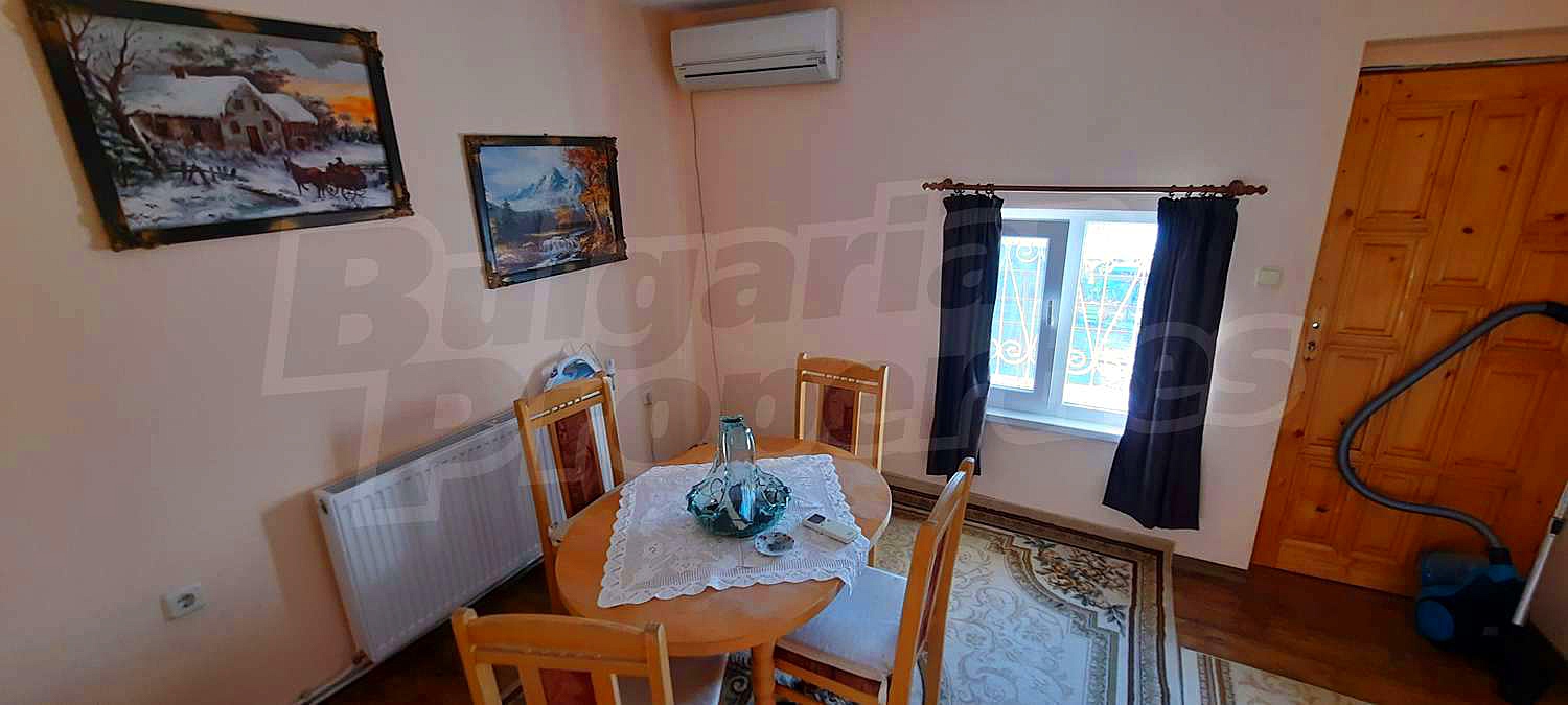 Gallery Picture 14