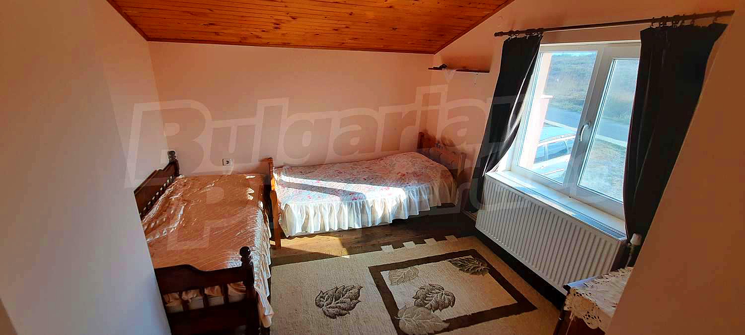 Gallery Picture 19