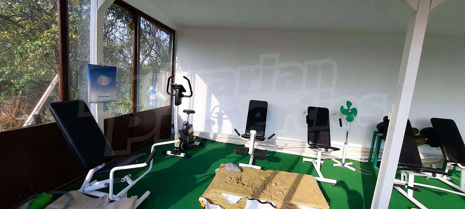 Gallery Picture 26