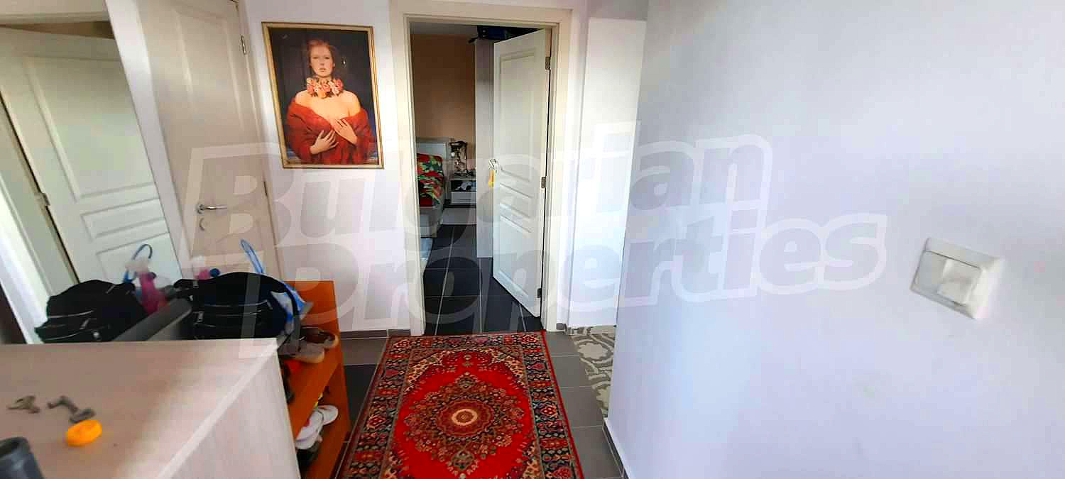Gallery Picture 6