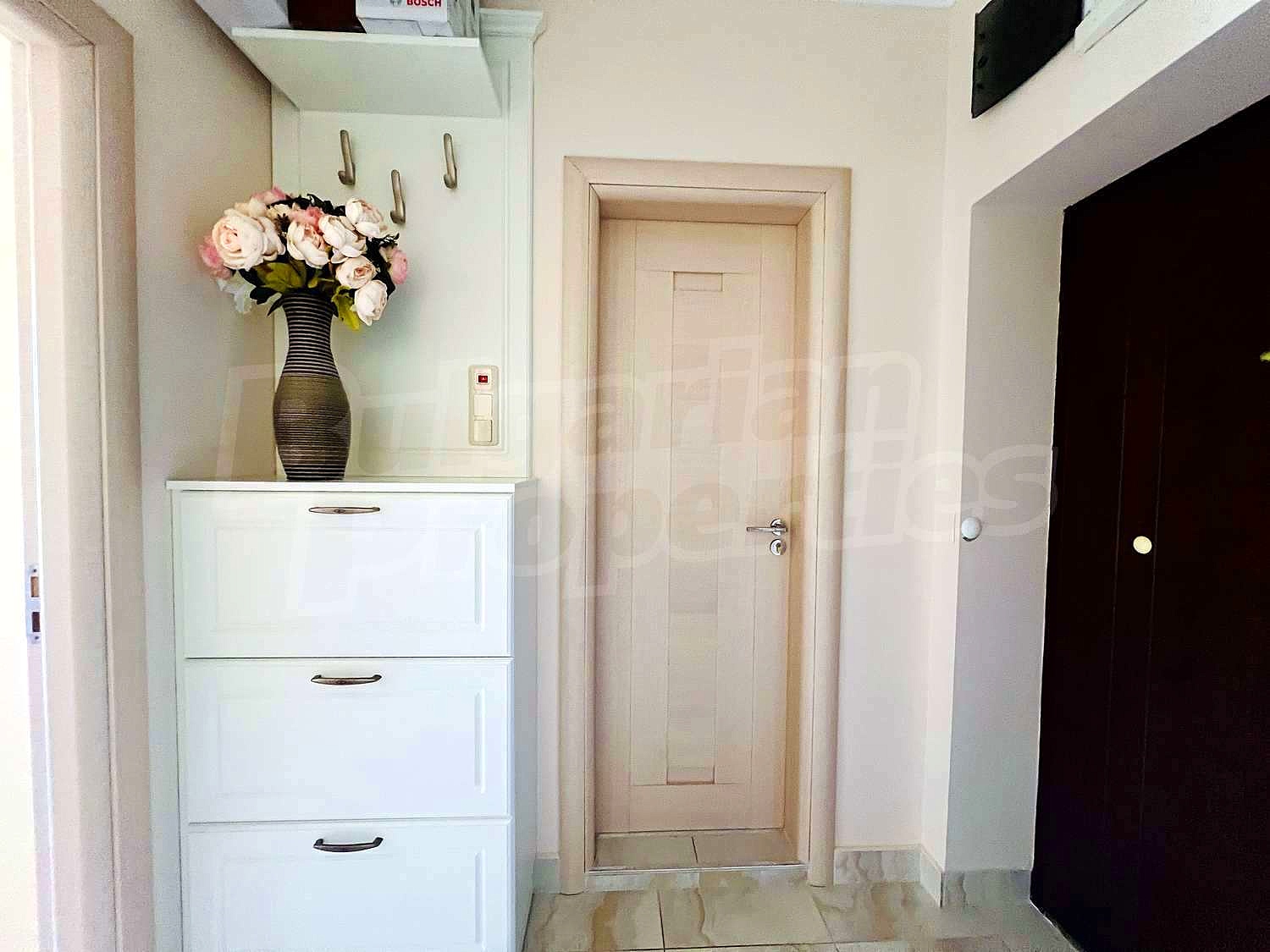 Gallery Picture 11