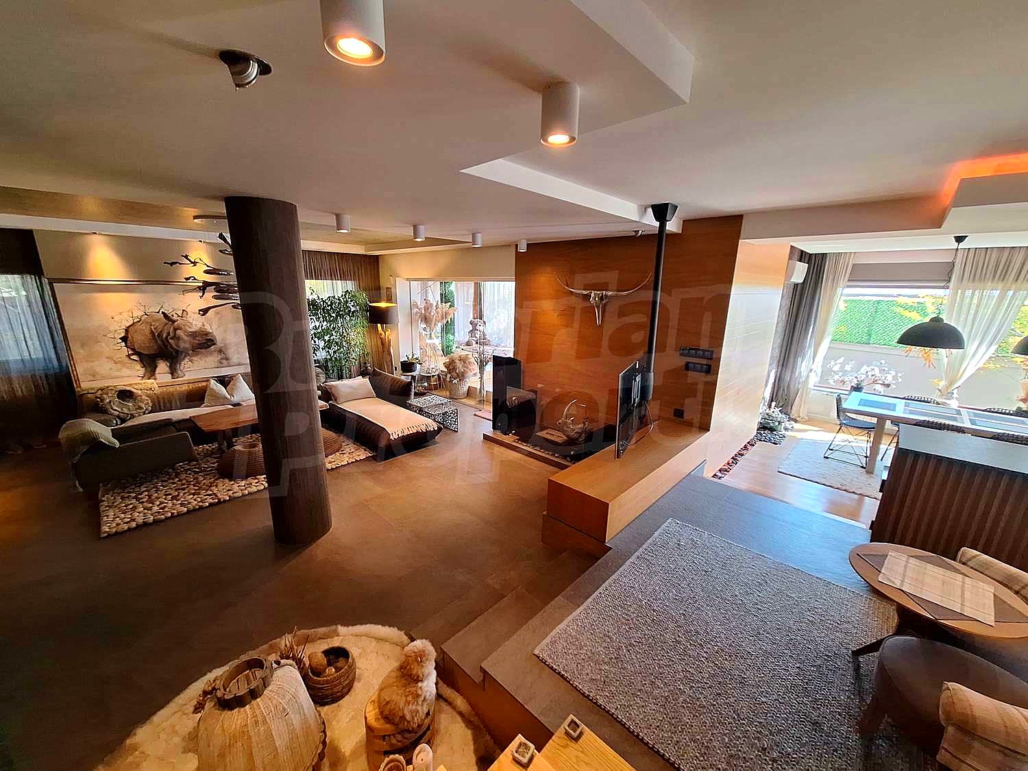 Gallery Picture 28