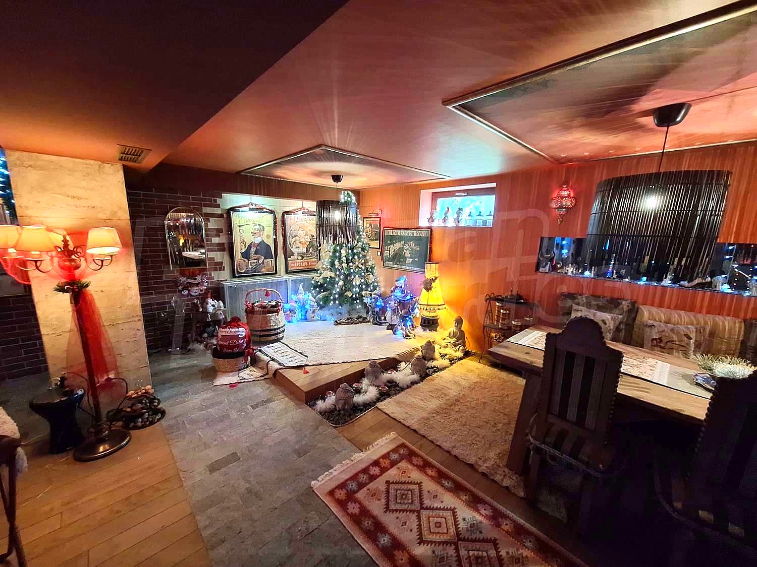 Gallery Picture 30
