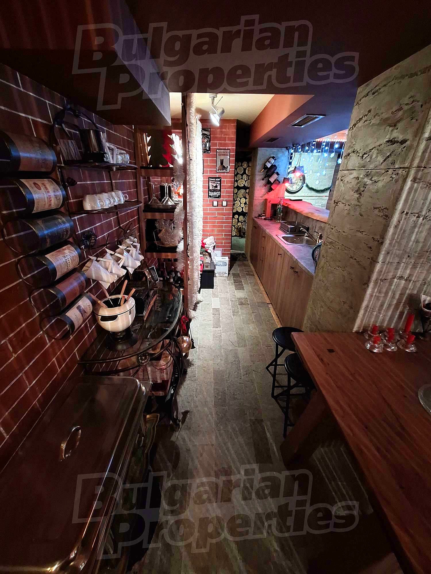 Gallery Picture 34