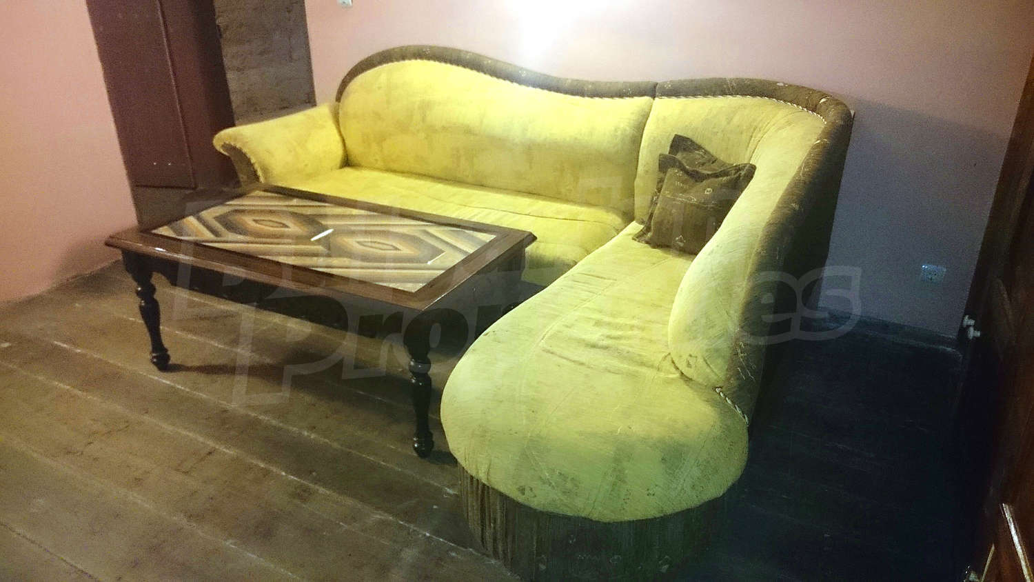 Gallery Picture 10