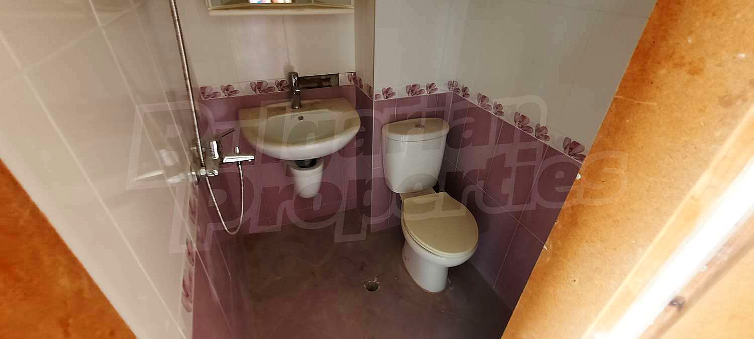Gallery Picture 9