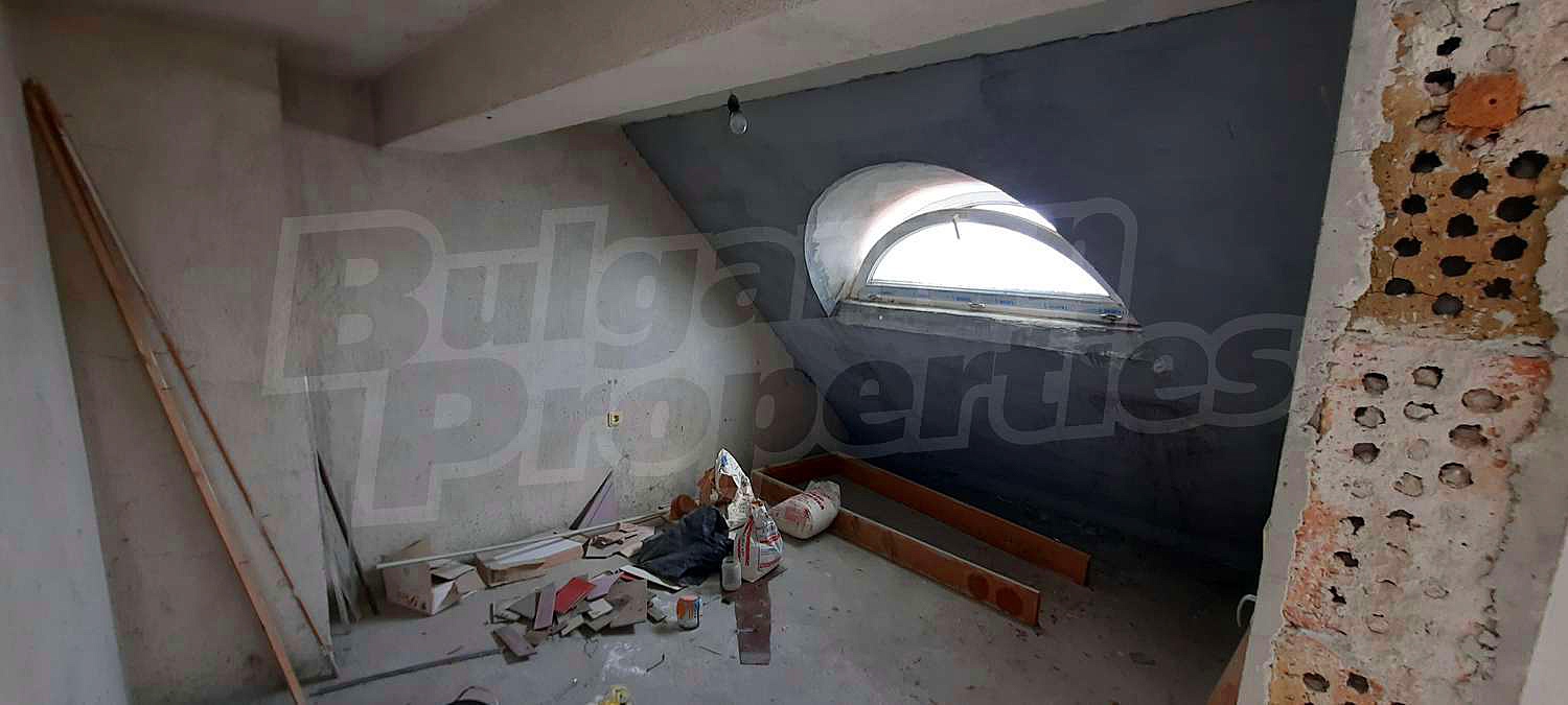 Gallery Picture 13