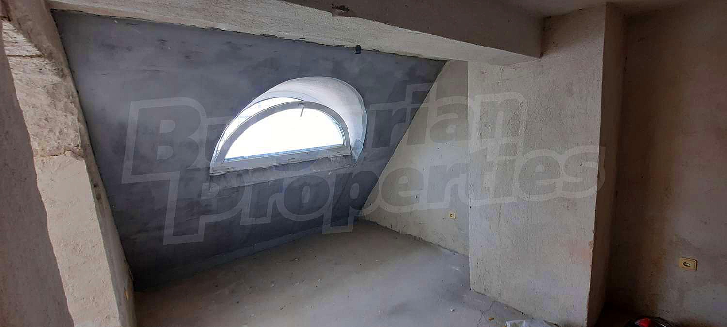 Gallery Picture 14