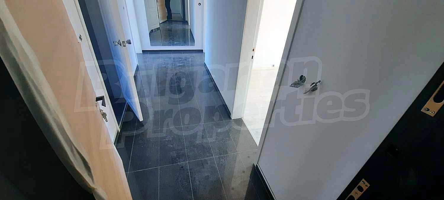 Gallery Picture 11