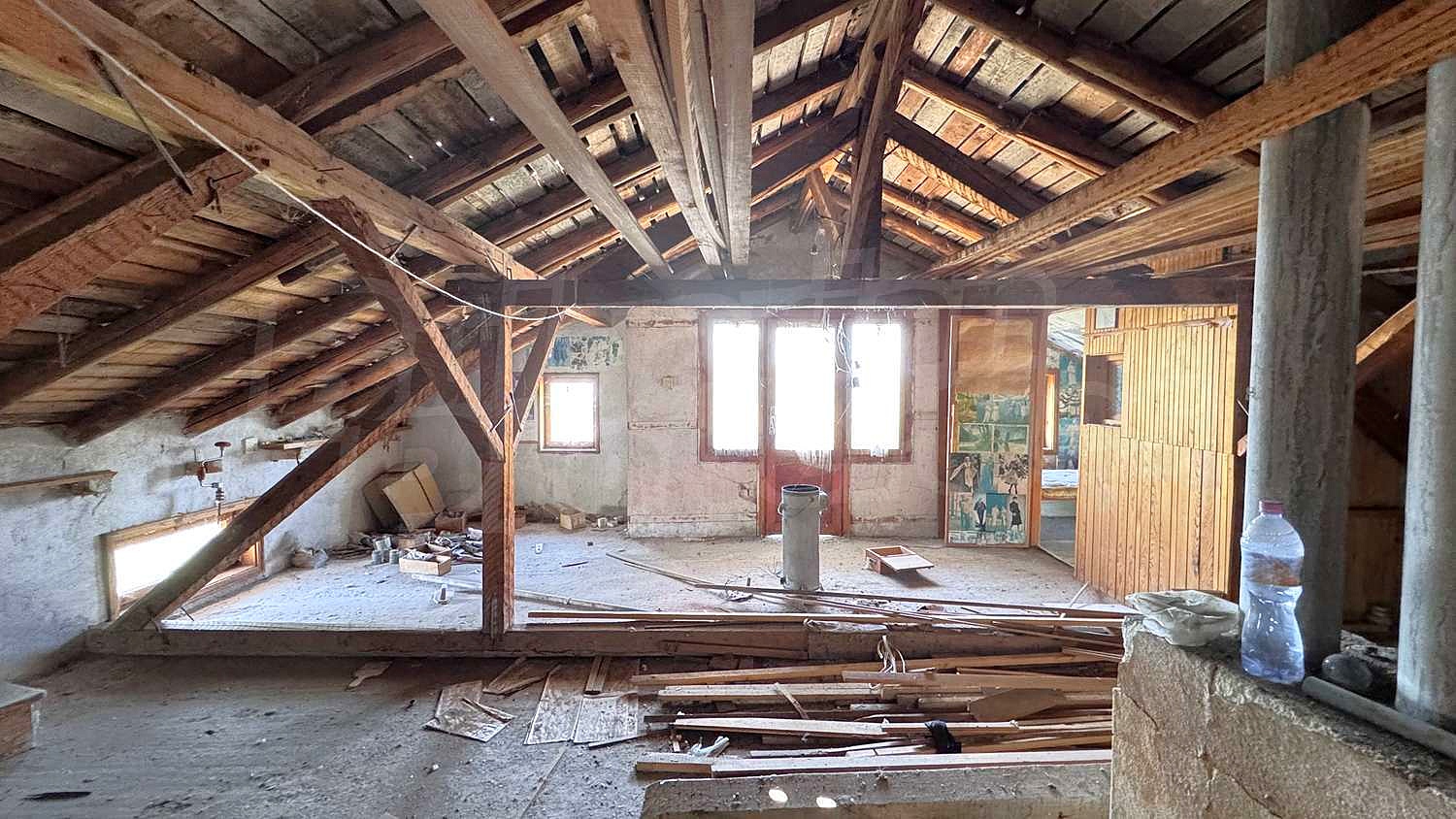 Gallery Picture 33