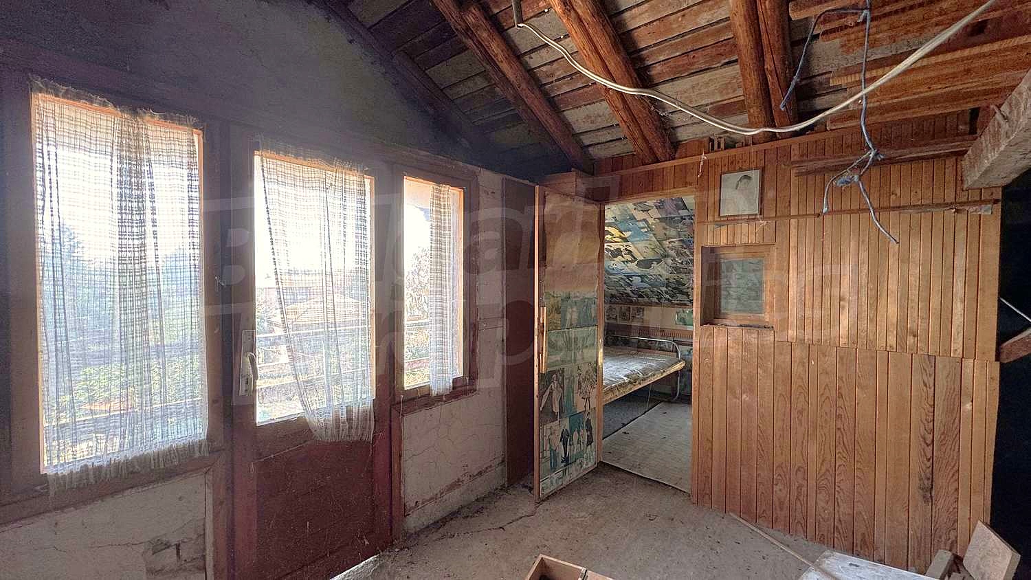 Gallery Picture 35