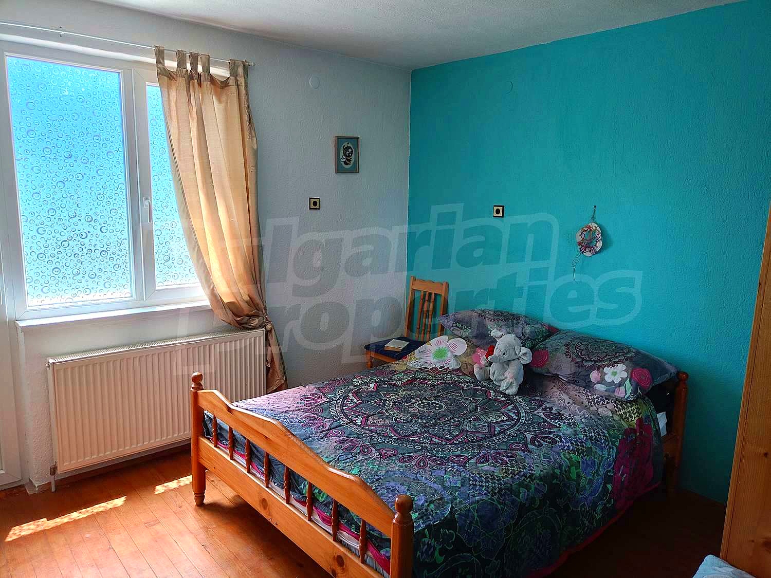 Gallery Picture 10