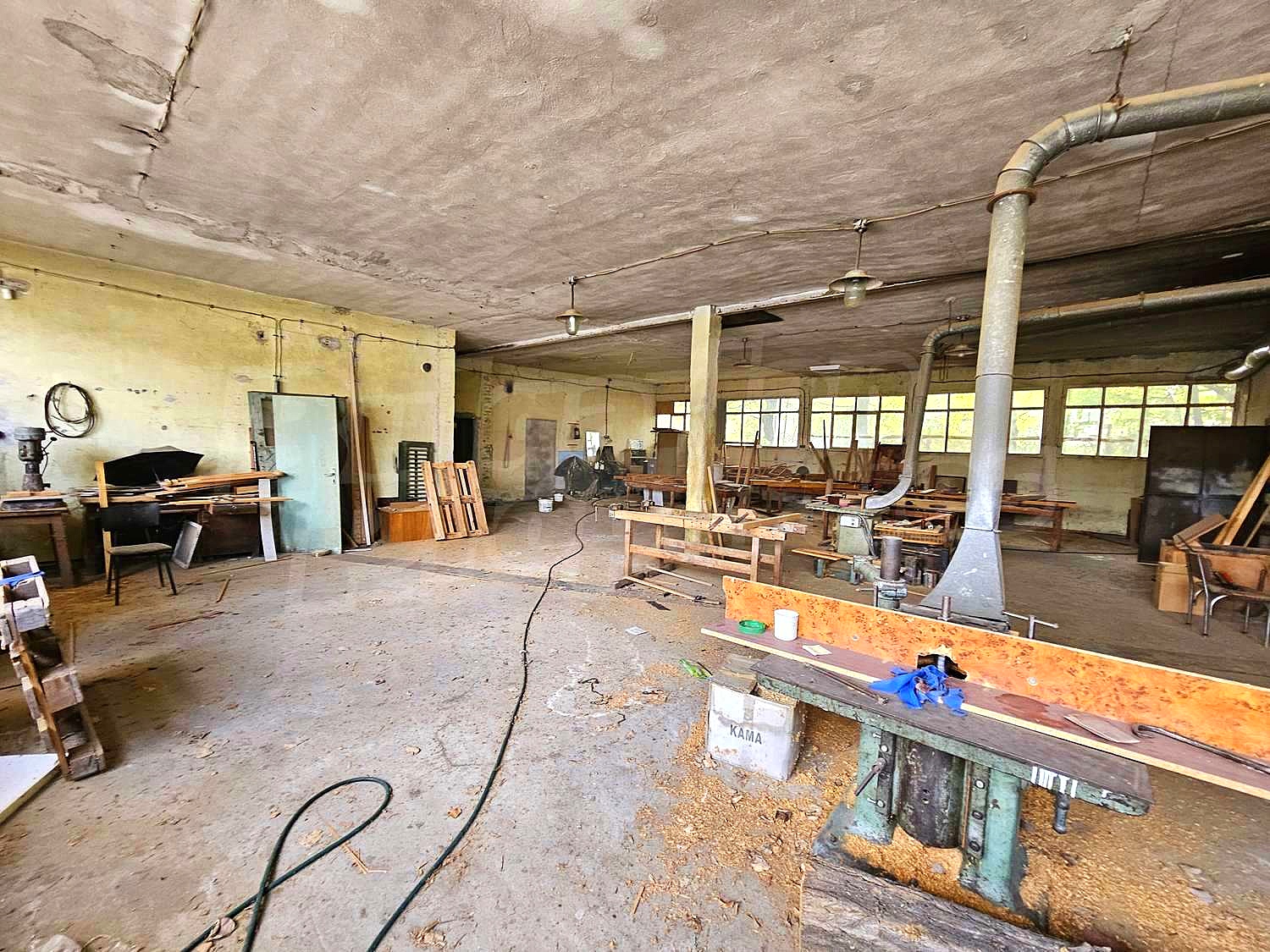 Gallery Picture 8
