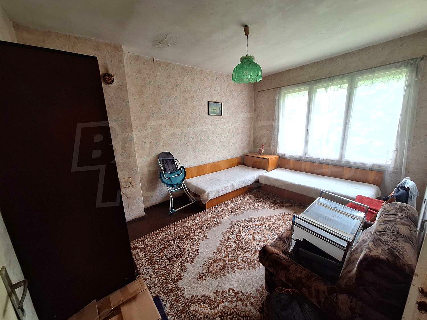 Gallery Picture 6