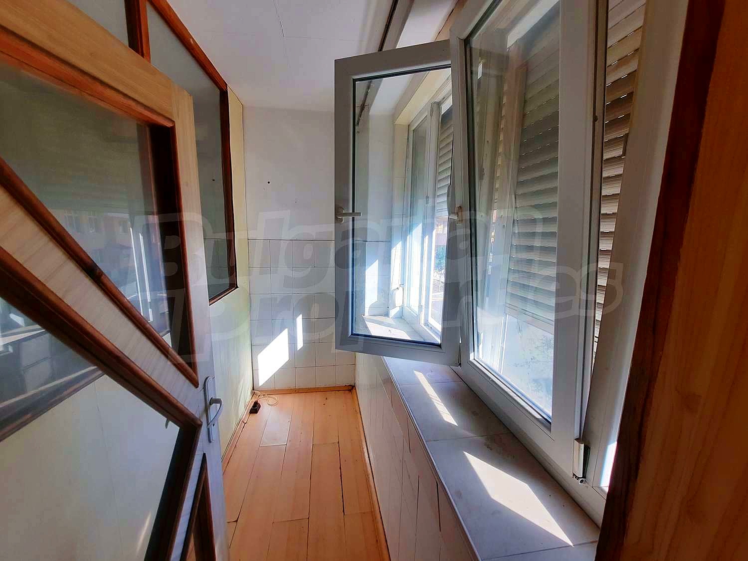 Gallery Picture 11