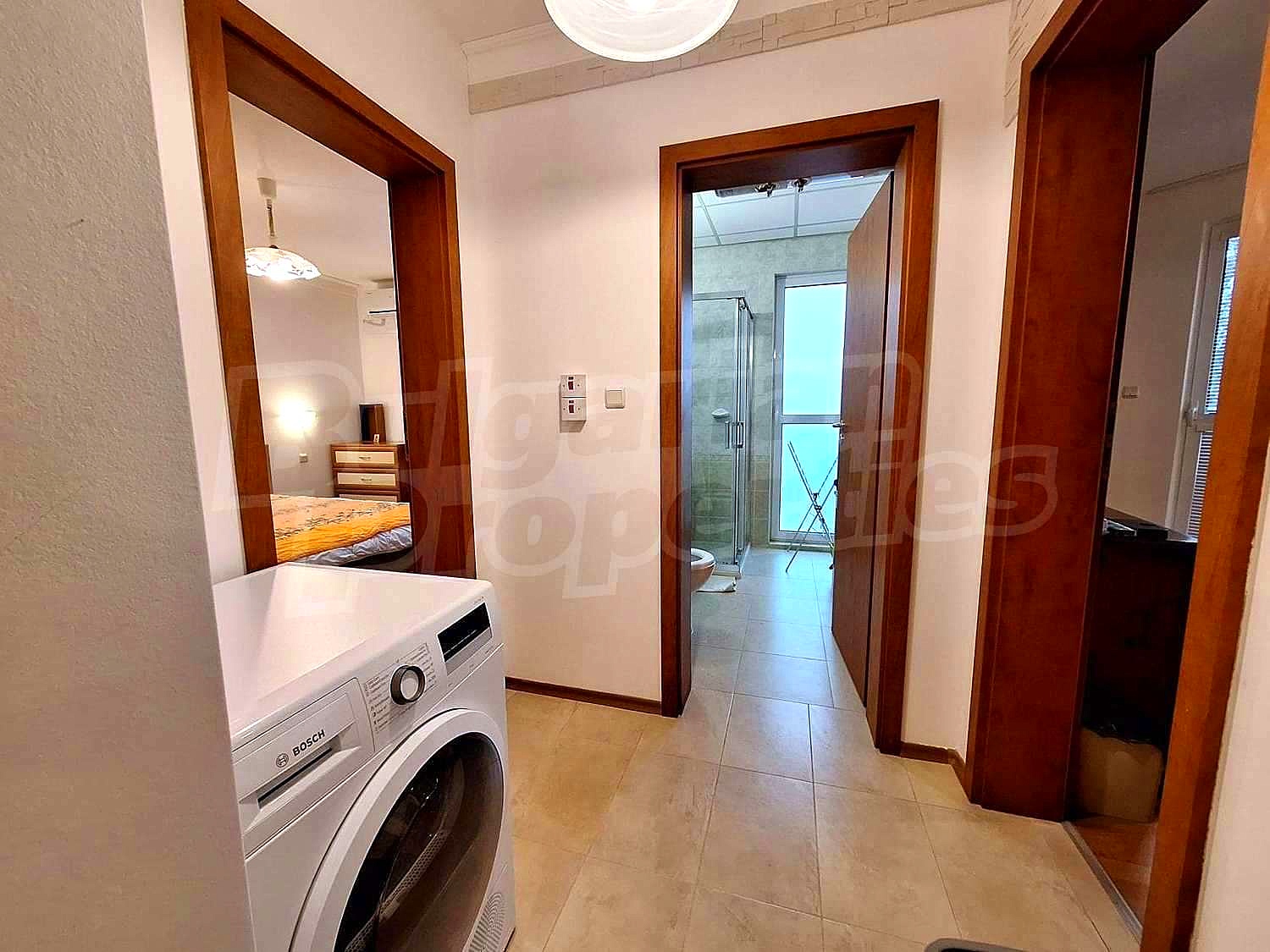 Gallery Picture 34