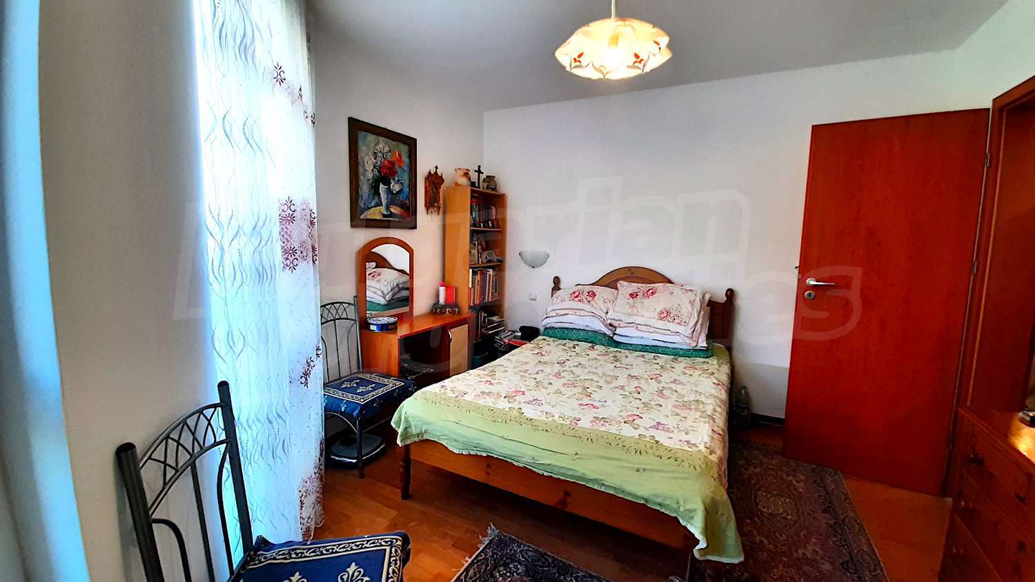 Gallery Picture 43