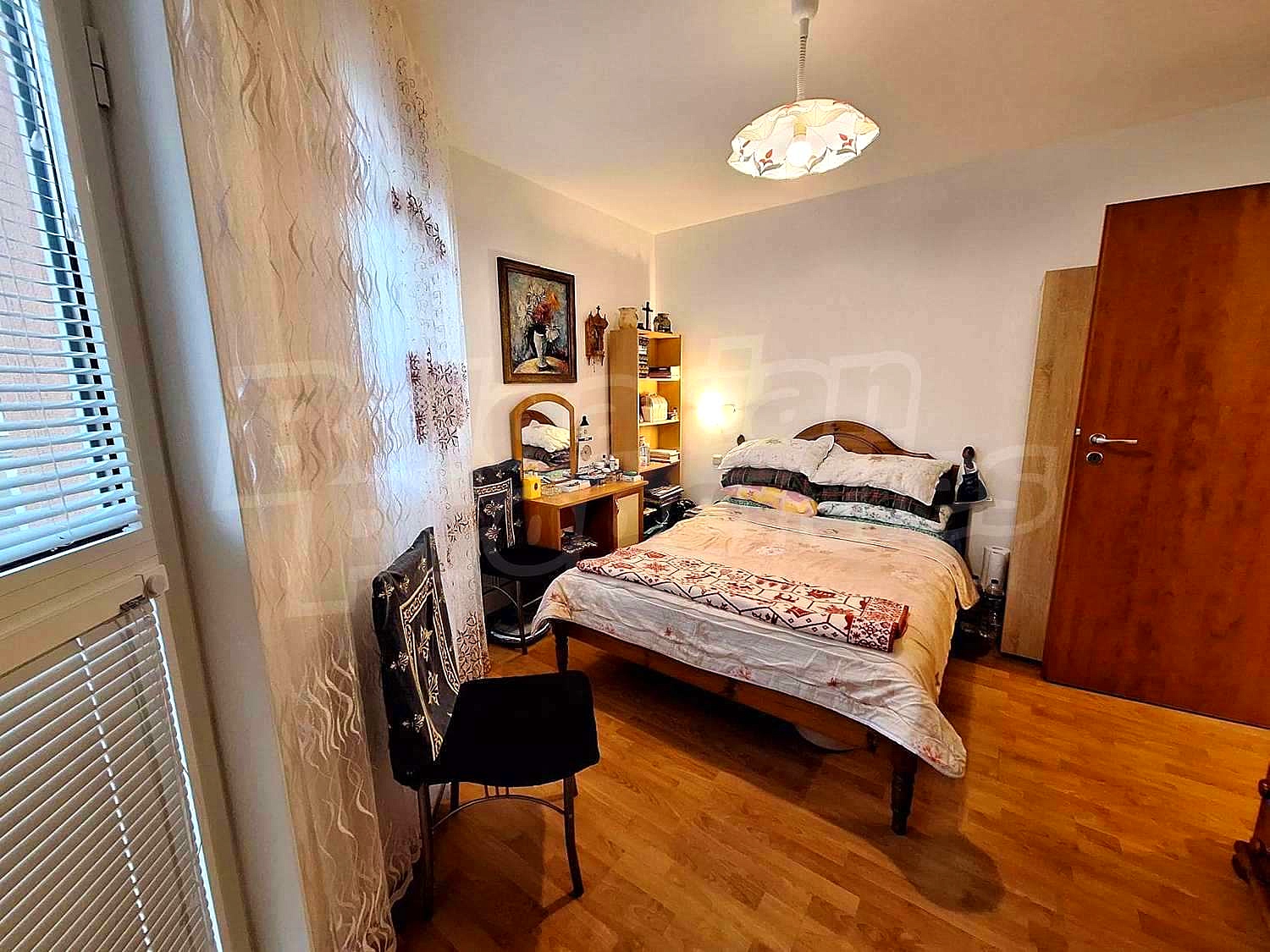Gallery Picture 19