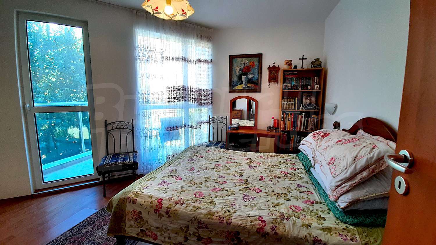 Gallery Picture 42