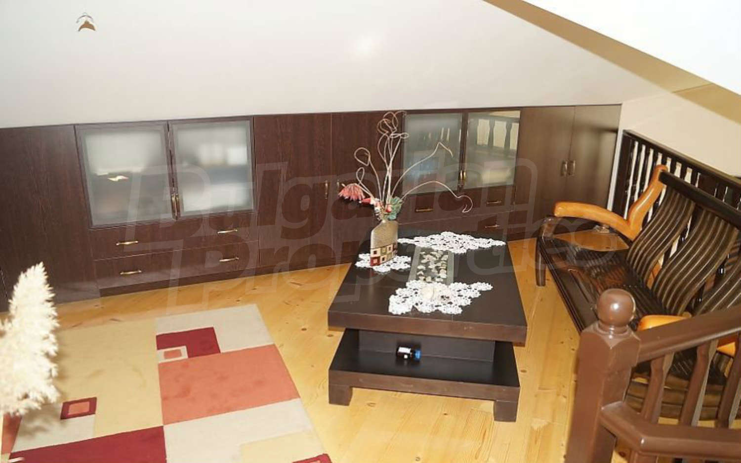 Gallery Picture 10