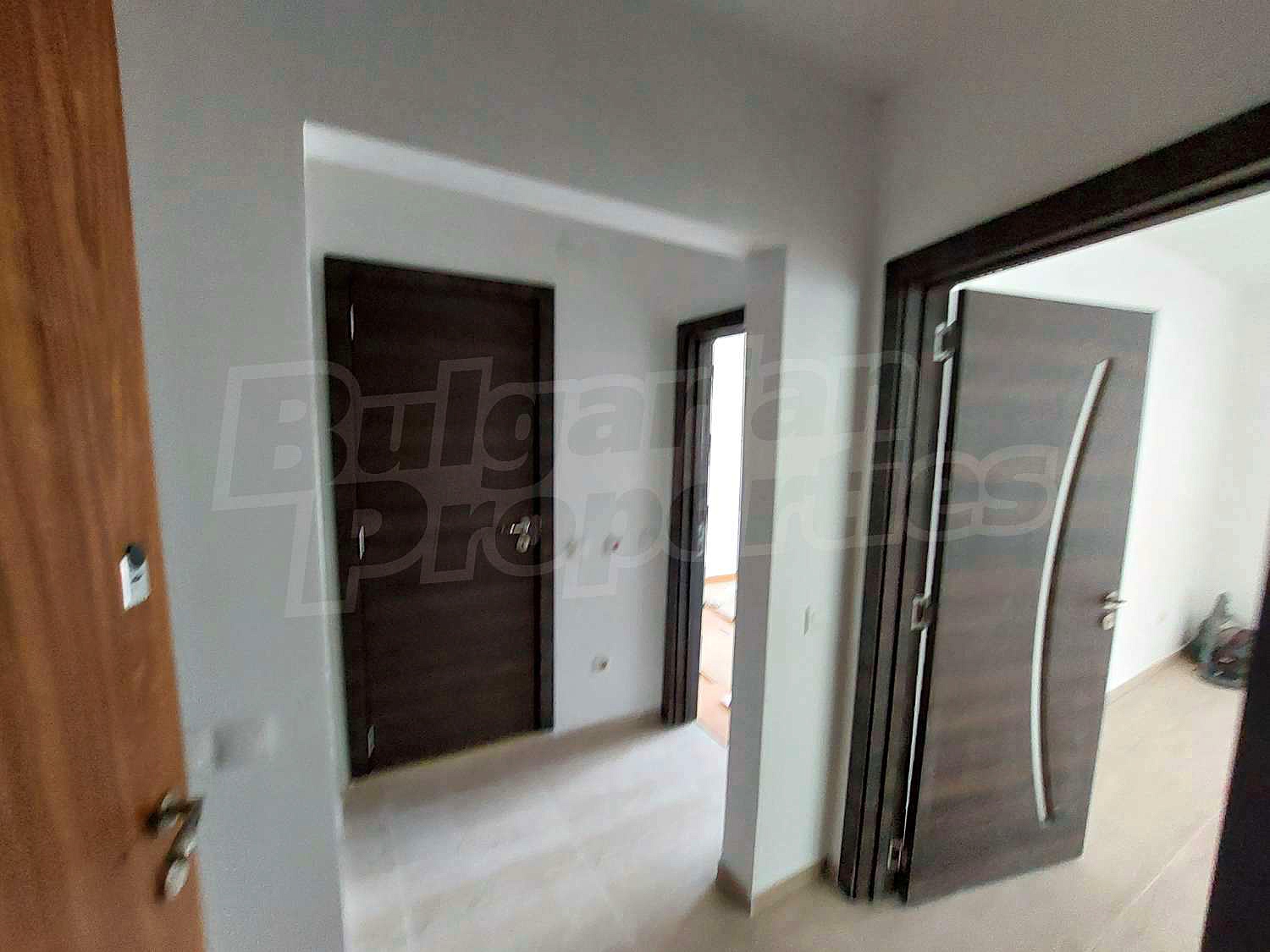 Gallery Picture 32