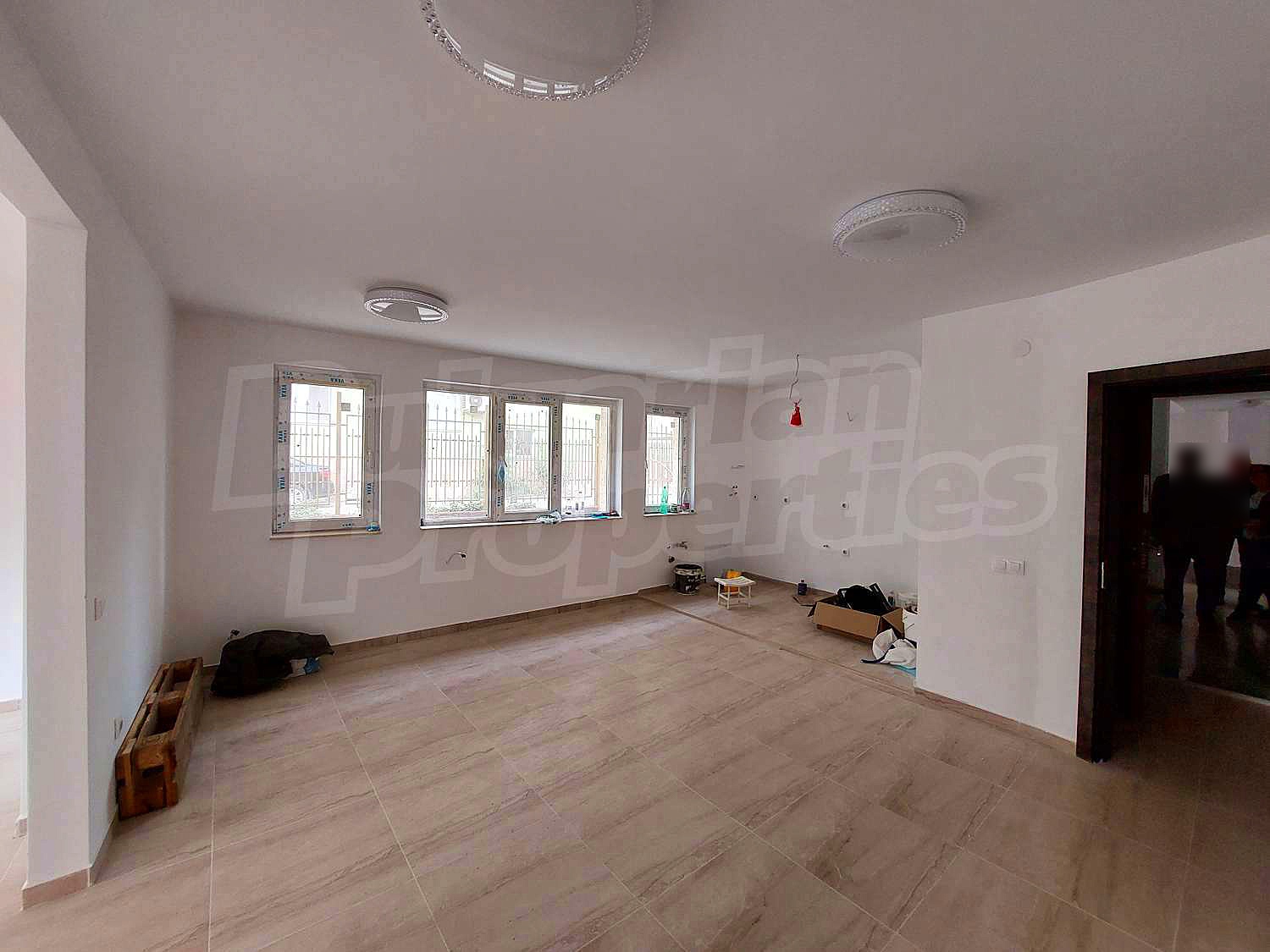 Gallery Picture 11