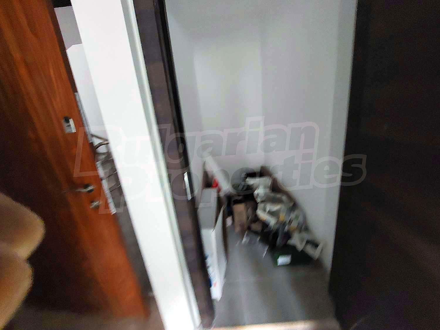 Gallery Picture 26