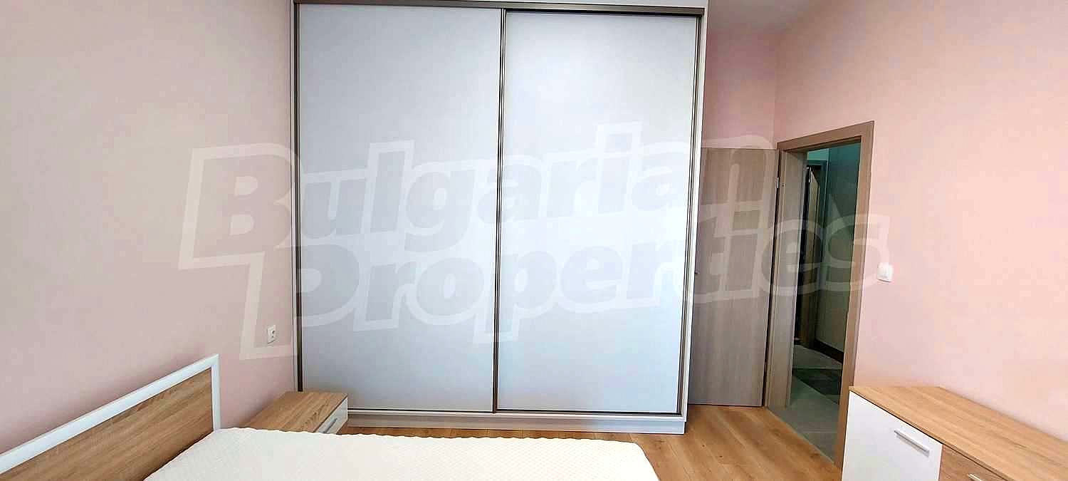 Gallery Picture 36