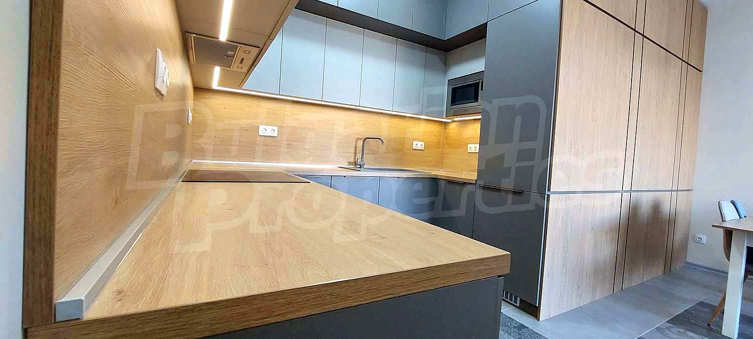 Gallery Picture 25
