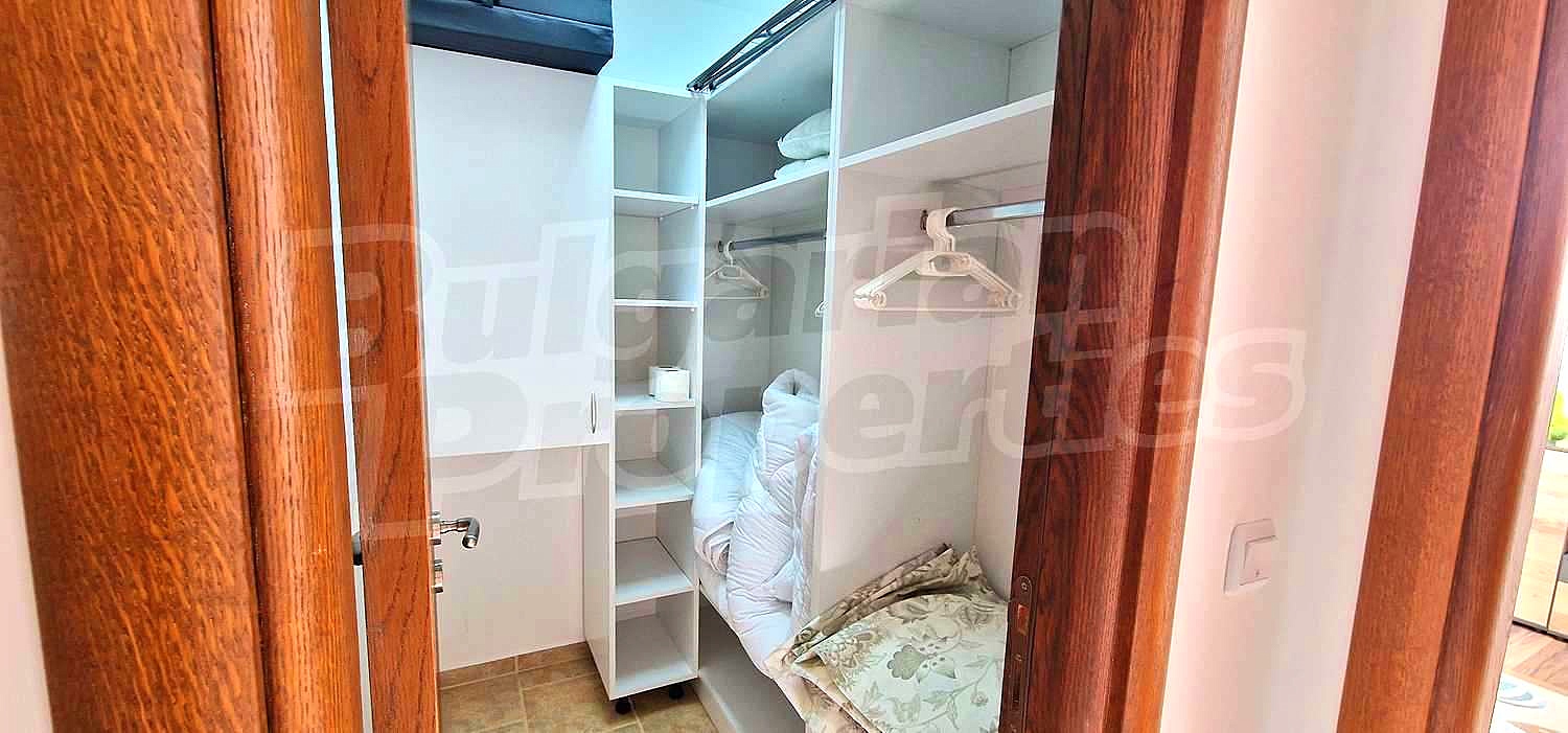 Gallery Picture 14