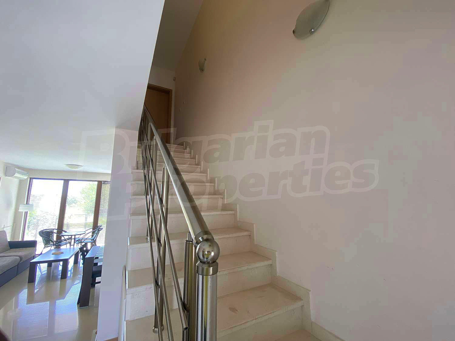 Gallery Picture 17