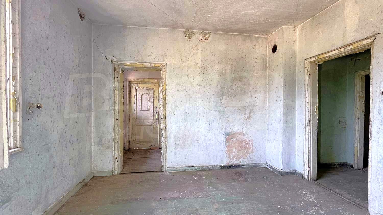 Gallery Picture 11